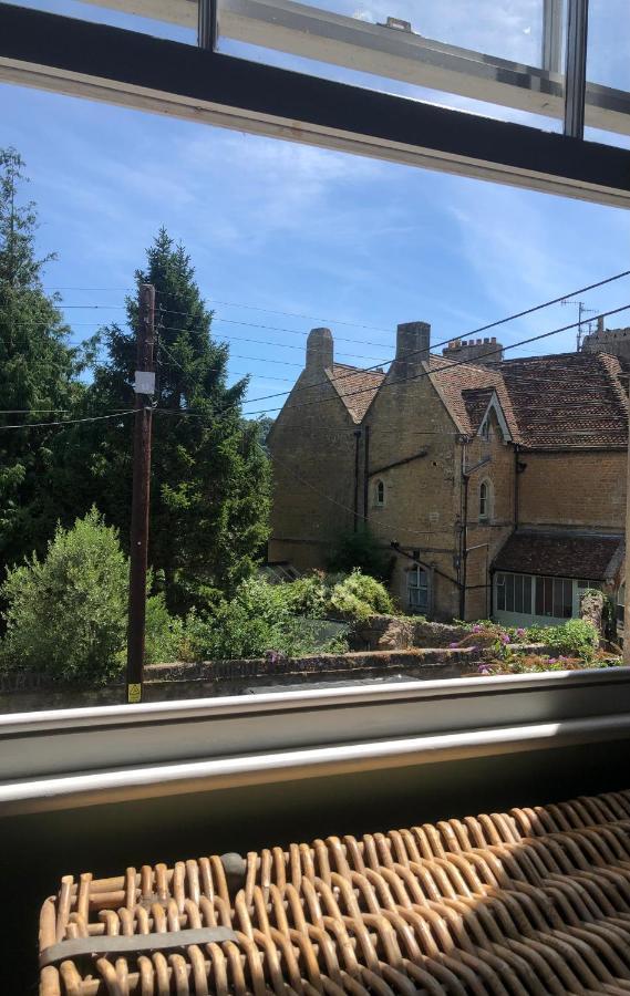 The Victorian House Bed & Breakfast Bridport Exterior photo